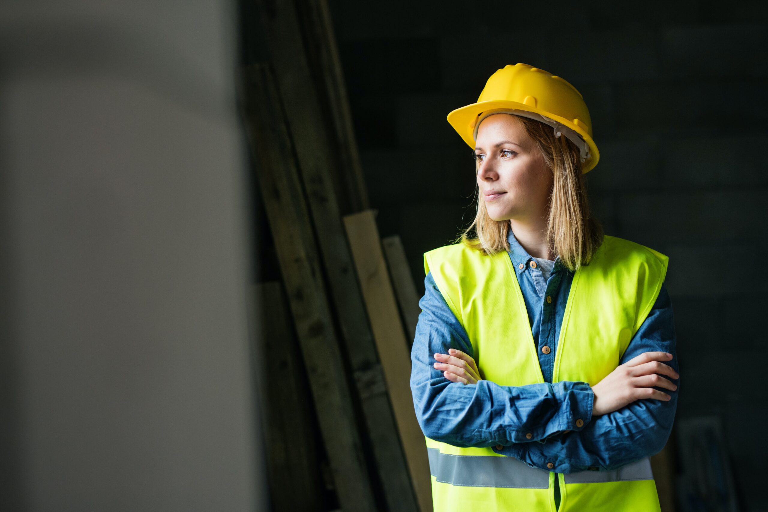 getty-images-JbbPAWvn9Os-unsplash (1) female engineering professional